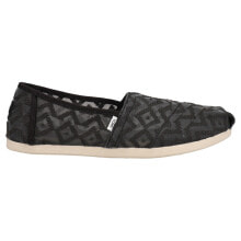 Черные женские балетки TOMS купить от $50