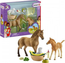 Educational play sets and figures for children