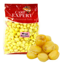 CARP EXPERT Professional Baits Mega 800g Strawberry Corn