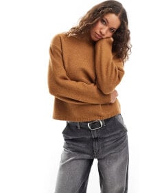 Women's sweaters and cardigans