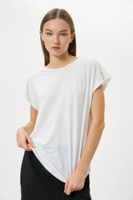 Women's T-shirts and Tops