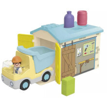 Купить развивающие игровые наборы и фигурки для детей Playmobil: PLAYMOBIL Junior: Truck With Garage