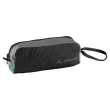 Women's cosmetic bags and beauty cases