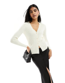 Women's sweaters and cardigans