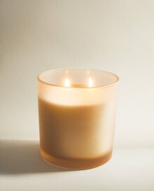 Aromatic diffusers and candles