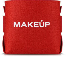 Women's cosmetic bags and beauty cases