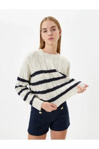 Women's sweaters and cardigans