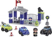 Children's parking lots and garages for boys