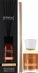 Aromatic diffusers and candles