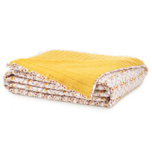 Blankets and bedspreads