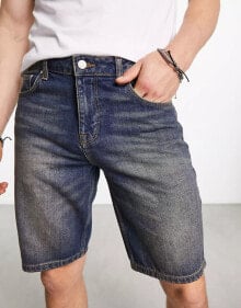 ASOS DESIGN – Schmal geschnittene, mittellange Jeansshorts in Y2K-Waschung