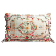 Decorative pillows