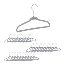 Hangers-hangers