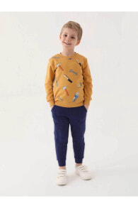 Children's tracksuits for boys