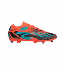 Men's sports shoes for football