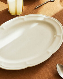 Oval porcelain serving dish