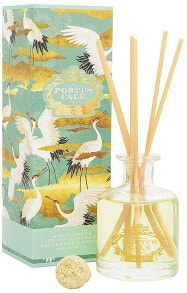 Aromatic diffusers and candles