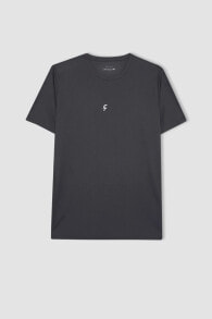 Men's T-shirts