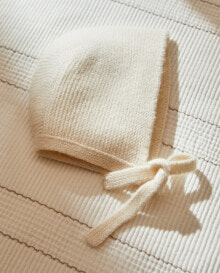 Cashmere baby bonnet