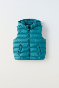 Insulated vests for boys