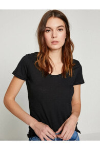 Women's T-shirts and Tops