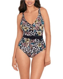 Women's swimwear