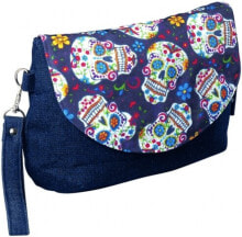 Cosmetic bags and beauty cases