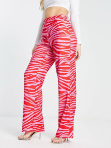 Купить женские брюки NA-KD: NA-KD x Janka Polliana co-ord high waist tailored trousers in pink zebra