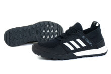 Мужская спортивная обувь для треккинга Мужские кроссовки спортивные треккинговые черные текстильные низкие adidas BC0980