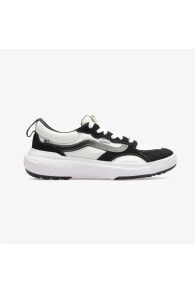 Men's running shoes and sneakers