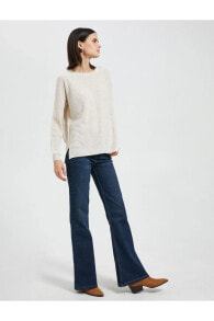 Women's sweaters and cardigans