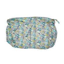 Women's cosmetics bags and beauty cases