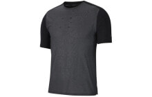 Nike TECH PACK 跑步上衣短袖T恤 男款 黑色 / Футболка Nike TECH PACK T CJ5732-010