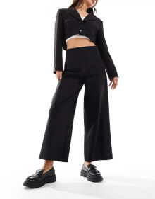 Women's trousers