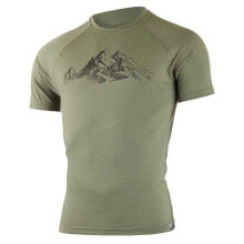 Men's sports T-shirts and T-shirts