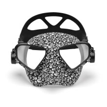 Masks and snorkels for scuba diving