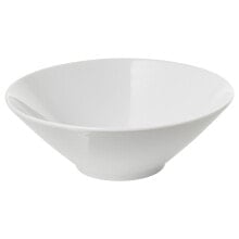 Dishes and salad bowls for serving