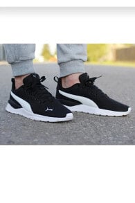 Women's Sports Sneakers