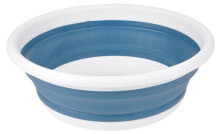 Dishes and salad bowls for serving