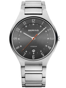 Мужские наручные часы с серебряным браслетом Bering 11739-772 Titanium Mens 39mm 5 ATM