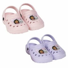 Sandals and sandals for girls