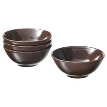 Dishes and salad bowls for serving