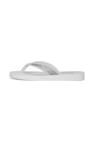 Women's Sports Flip-flops and Crocs