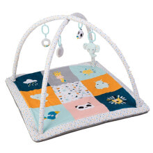 EUREKAKIDS Baby gym and play mat with 3 dolls included