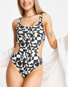 Women's swimwear