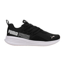 Women's running shoes and sneakers