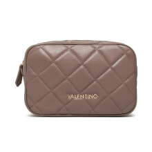 Women's cosmetic bags and beauty cases