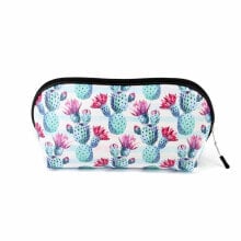 Women's cosmetic bags and beauty cases