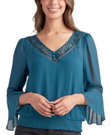 Women's blouses and blouses