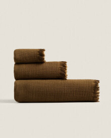 Tie-dye-design muslin towel